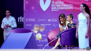 aa q raffaeli sofia ita ph simone ferraro sfa02611 copia